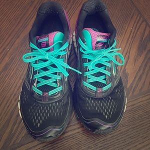 Brooks Ghost 9 running shoes